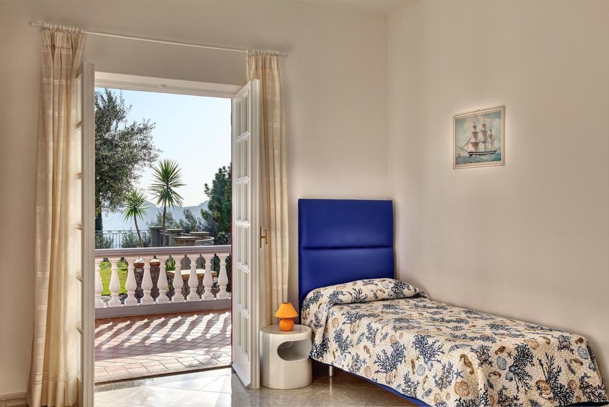 Relais Mamma Mia Sea Views Pool & Terraces Vila Massa Lubrense Exterior foto